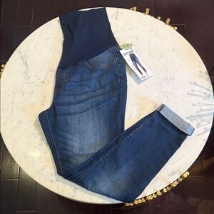 Stylish Blue Maternity Skinny Jeans